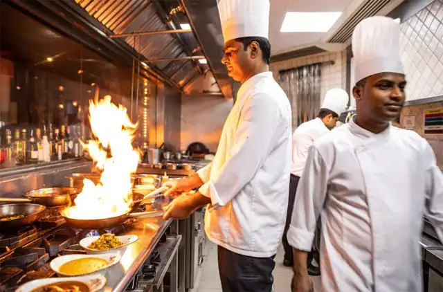 Job Available for a Tandoor Cook and Curry Line Cook