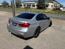 2018 BMW 3-Series 330i xDrive - Photo 4