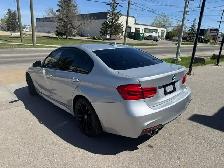 2018 BMW 3-Series 330i xDrive - Photo 6