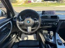 2018 BMW 3-Series 330i xDrive - Photo 9