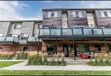 Modern 2 bed 2 bath townhouse Barrie