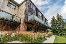 Modern 2 bed 2 bath townhouse Barrie - Photo 2