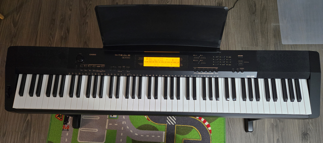 Casio Digital Piano (CDP-230R)