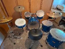 6-piece Pearl Export drum kit