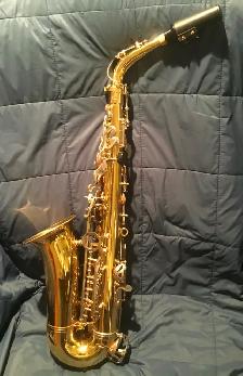 Saxophone Alto MENDINI