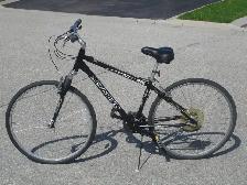 ALL ALUMINUM 700C SCHWINN HYBRID SERIES 24 SPD WITH SUSPENSION! - Photo 4