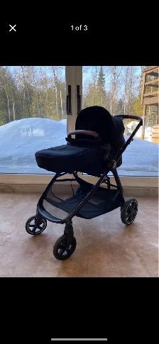 Maxi Cosi stroller.