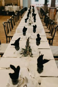 Experienced Server / Bartender - Photo 6