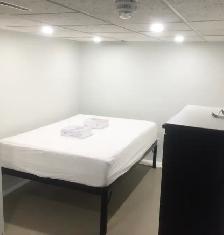 30 SECS to ST. CLAIR COLLEGE   SAVE $$ - PRIVATE ROOMS FOR RENT - Photo 10