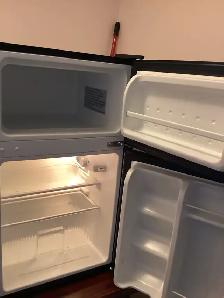 Bar Fridge - Photo 2