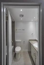 1 BEDROOM APARTMENT - PET FRIENDLY - Photo 3