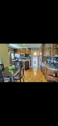 West End Home 4 Bed 2 Bath - Photo 2