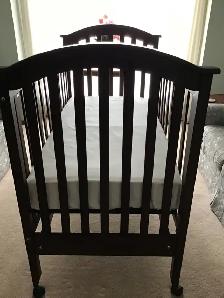 Baby Crib - Photo 2