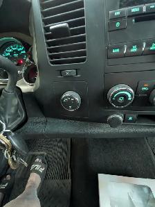 2010 GMC Sierra SLE 1/2 Ton - Photo 9