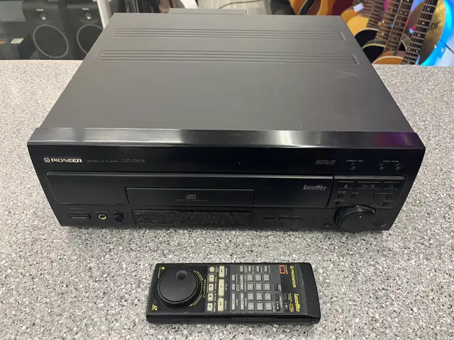 Pioneer CLD-D503 Laserdisc Player