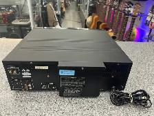 Pioneer CLD-D503 Laserdisc Player - Photo 2