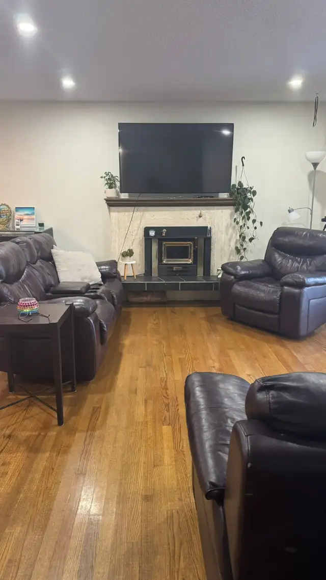 Furnished room for Rent. PALISSER. SW. CALGARY