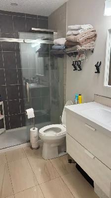 Furnished room for Rent. PALISSER. SW. CALGARY - Photo 5