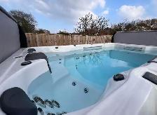 15FT SWIM SPA FOR SALE