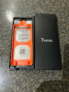 IPHONE TEMPERED GLASS & APPLICATOR