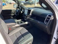 2026 Ram 1500 Express - Photo 17