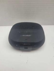 Bose Soundlink Micro Bkurtooth Speaker - Black - Photo 2