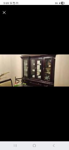 Excellent New Condition Solid Wood Hutch - Photo 4