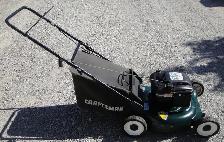 CRAFTSMAN REAR BAG GAS LAWNMOWER - Photo 2