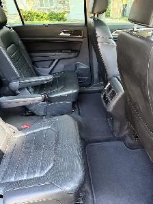 Volkswagen Atlas Execline 6 passengers 2018 - Photo 8