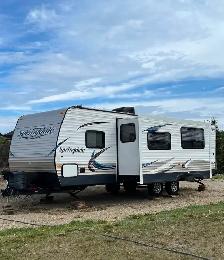 For Sale:  2014 Keystone Springdale Travel Trailer 28’ - Photo 4