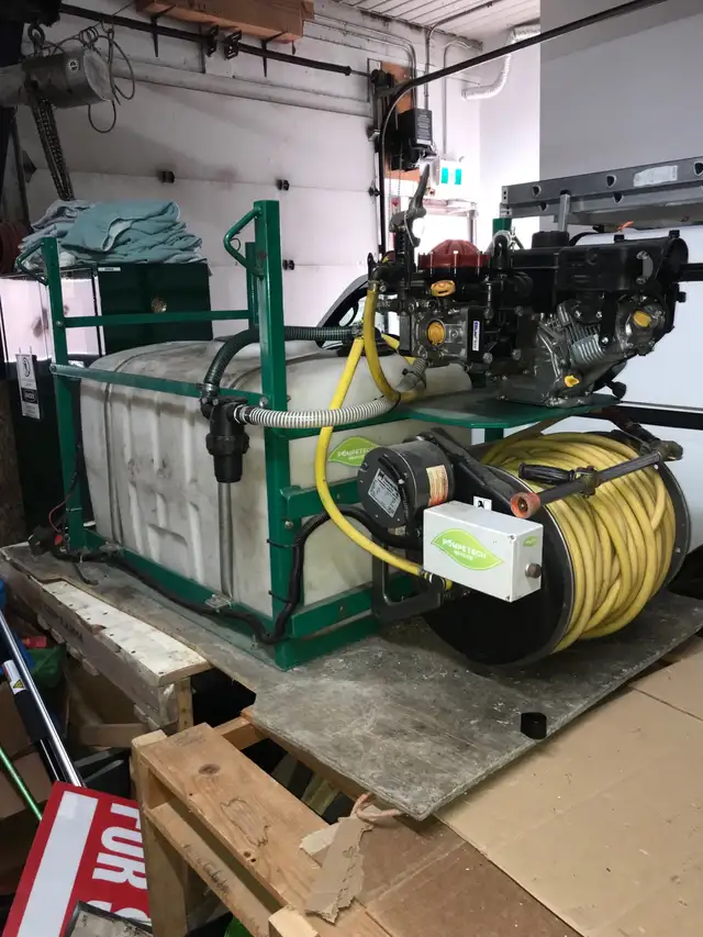 100 gallons pesticide Gas sprayer
