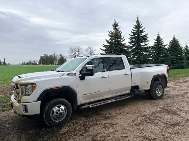 2020 GMC 3500 Denali dually