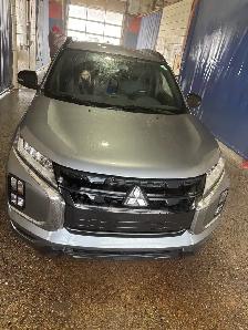 2022 Mitsubishi RVR AWD - Photo 2