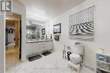 2 3 Bedrooms   2 Bathrooms House   Near Central Oshawa for Rent - Photo 13