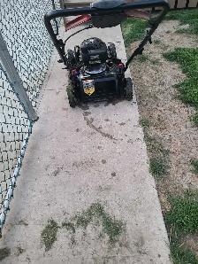 Craftsman Lawn Mower - Photo 3