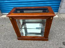 Display Cabinet - Photo 10