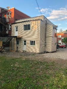 LACHINE UPPER DUPLEX. COMPLETELY RENOVATED. BACK YARD. - Photo 5
