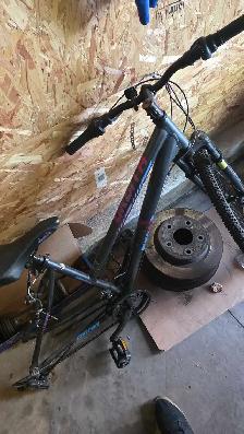 Womens 27.5' bike - Photo 2