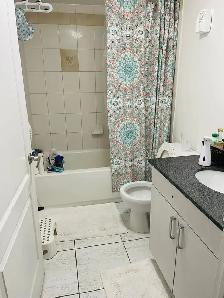 Room for rent - Photo 4