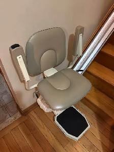 Stairlift for sale - Photo 4
