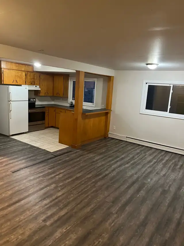 3 Bedroom on Windsor Street $2700 includes all