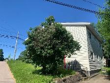 3 Bedroom on Windsor Street $2700 includes all - Photo 7