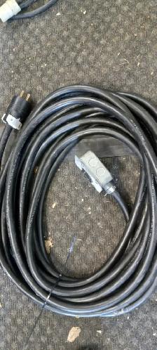 220 Extension Cables - Photo 2