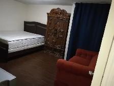 -= Large 4 bdrm apt with 2 full washroom & Parking =-