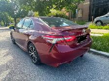 2018 Toyota Camry SE w/Sunroof - Photo 7
