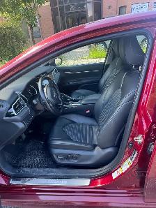 2018 Toyota Camry SE w/Sunroof - Photo 10