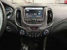 2018 Chevrolet Cruze LT - Backup Cam, Rear Defrost - Photo 10