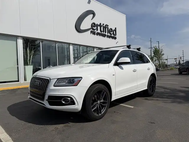 2015 Audi Q5 2.0T quattro Technik