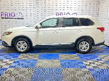 2019 Mitsubishi Outlander - Photo 2