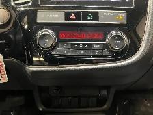 2019 Mitsubishi Outlander - Photo 23